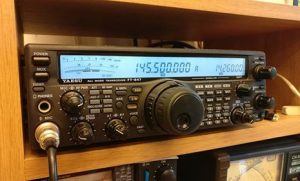 VHF Yaesu FT-847
